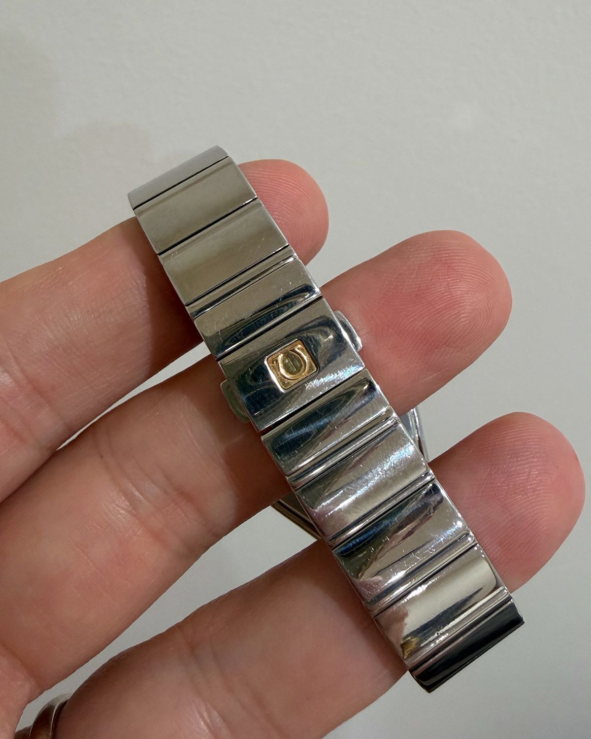 Omega 123.10.24.60.57.001