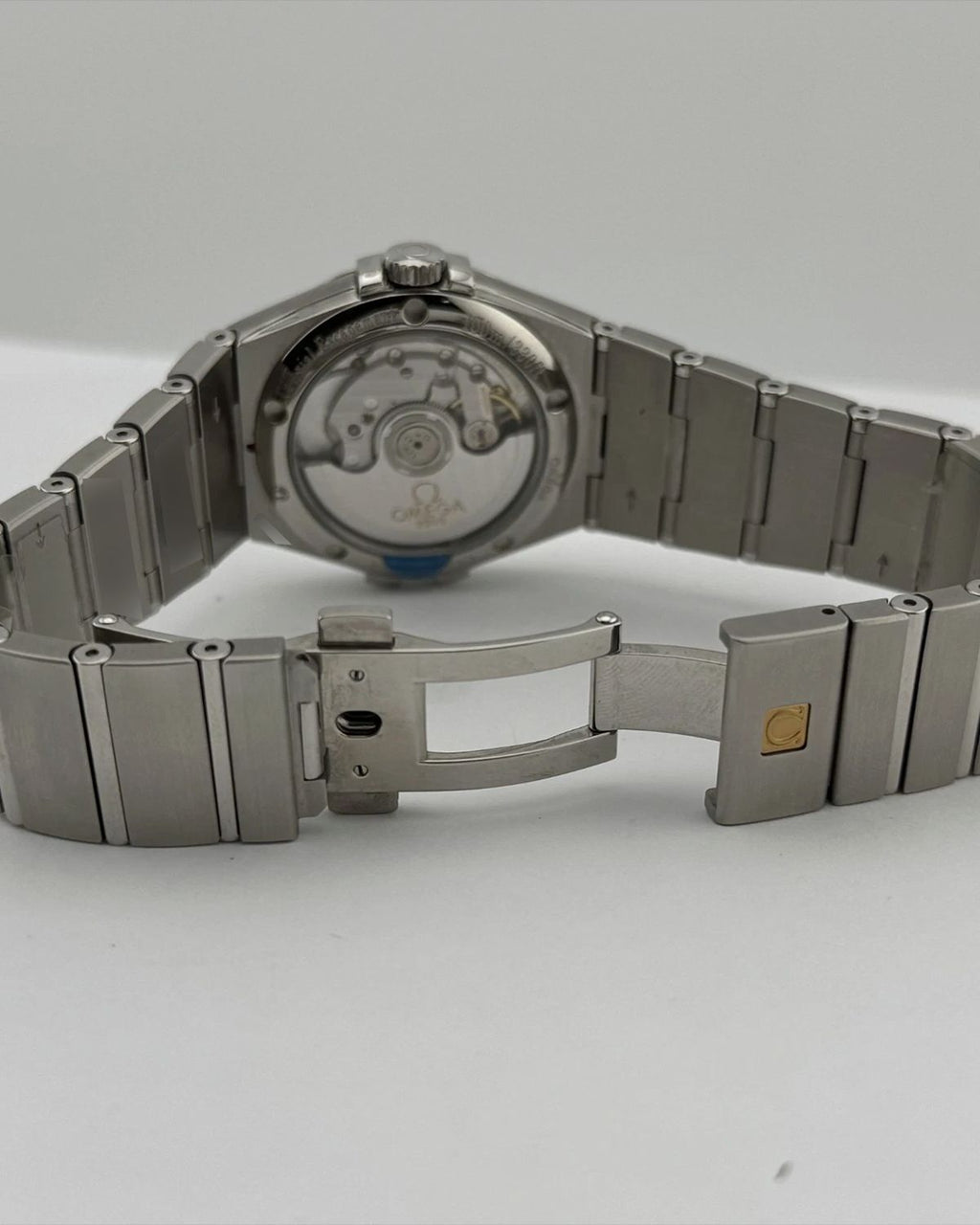 Omega 123.10.35.20.52.002
