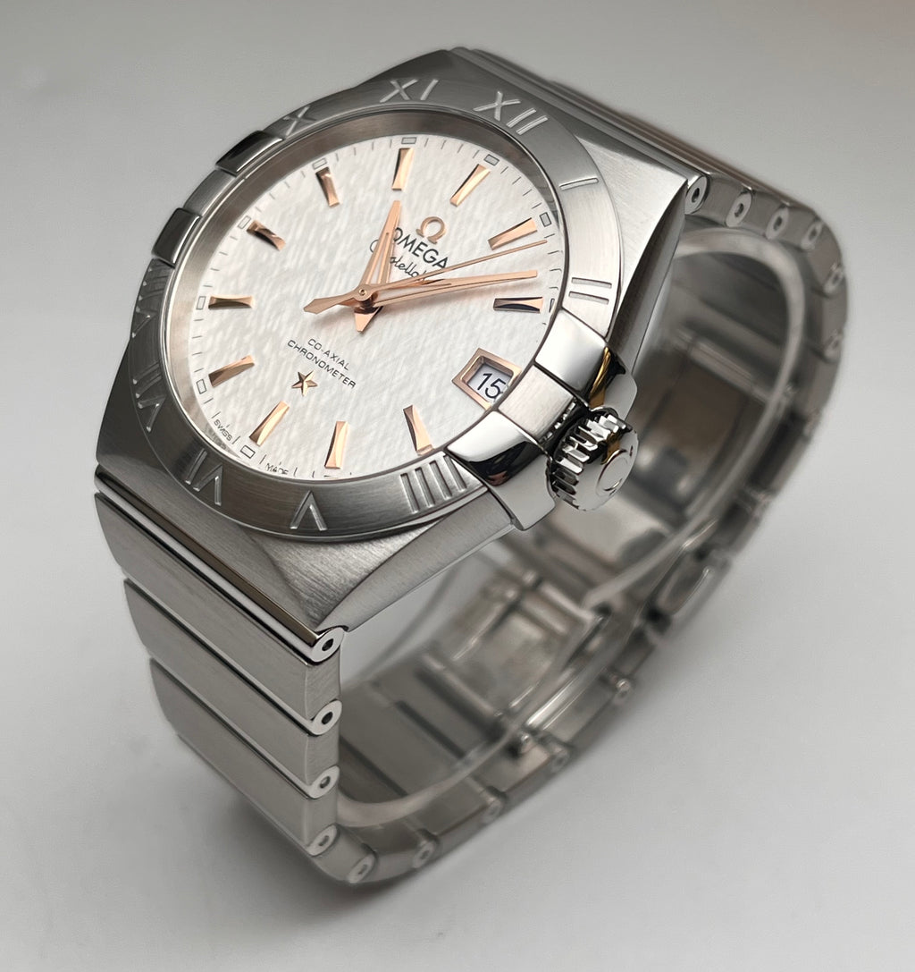 Omega 123.10.38.21.02.002