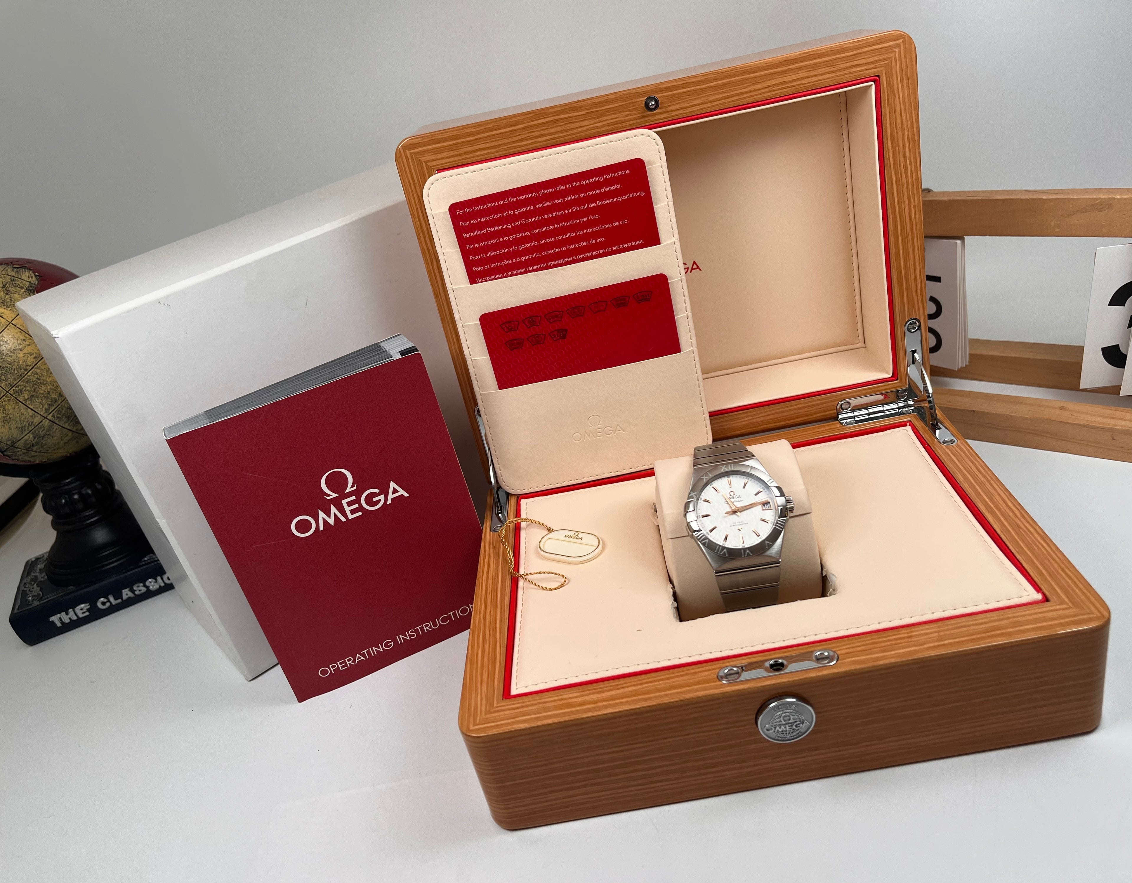 Omega 123.10.38.21.02.002