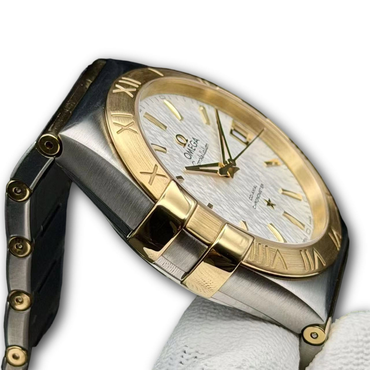 Omega 123.20.38.21.02.006