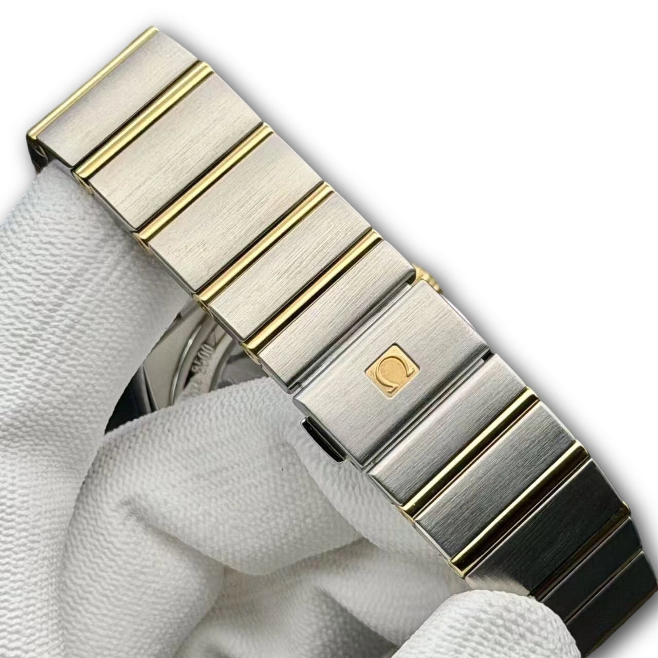 Omega 123.20.38.21.02.006