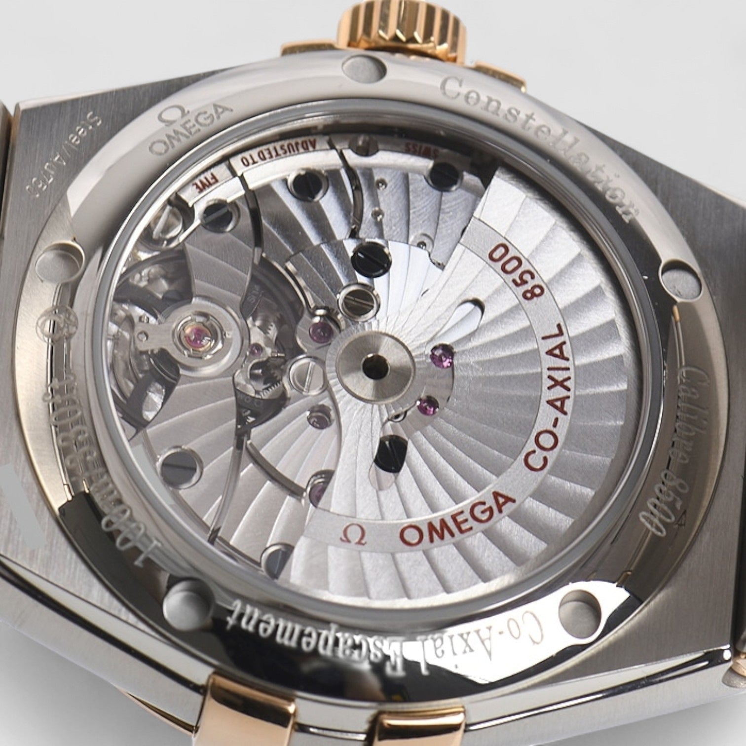 Omega 123.20.38.21.02.008