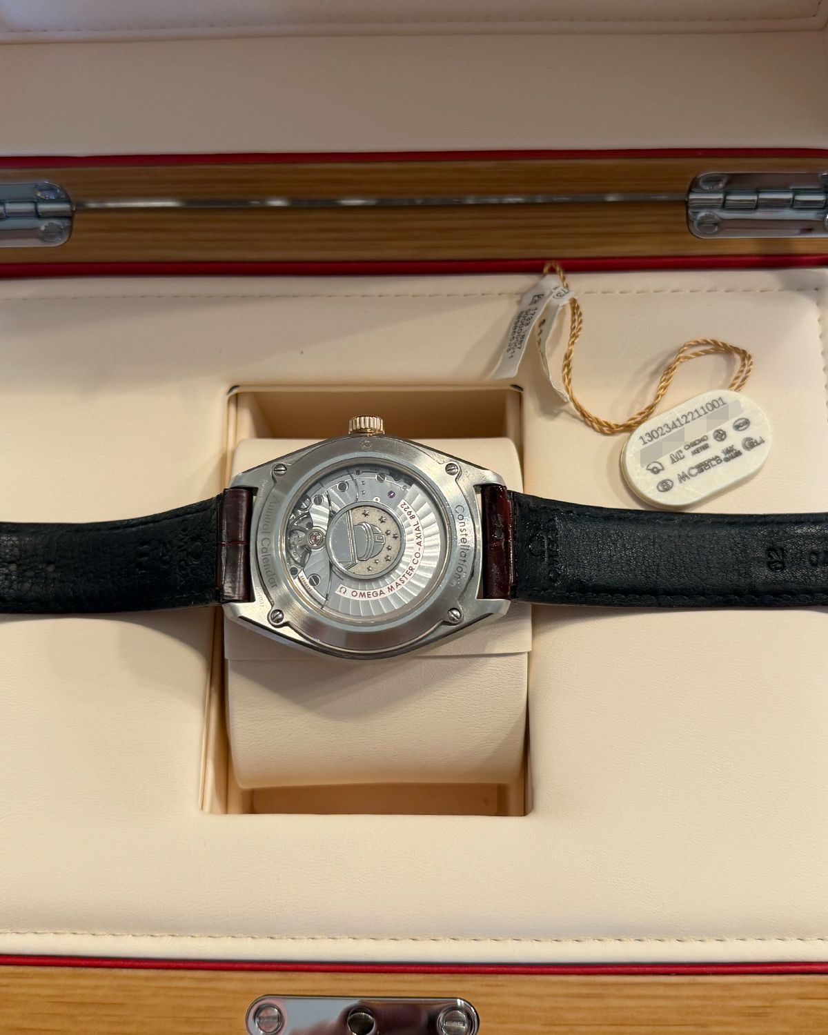 Omega 130.23.41.22.11.001