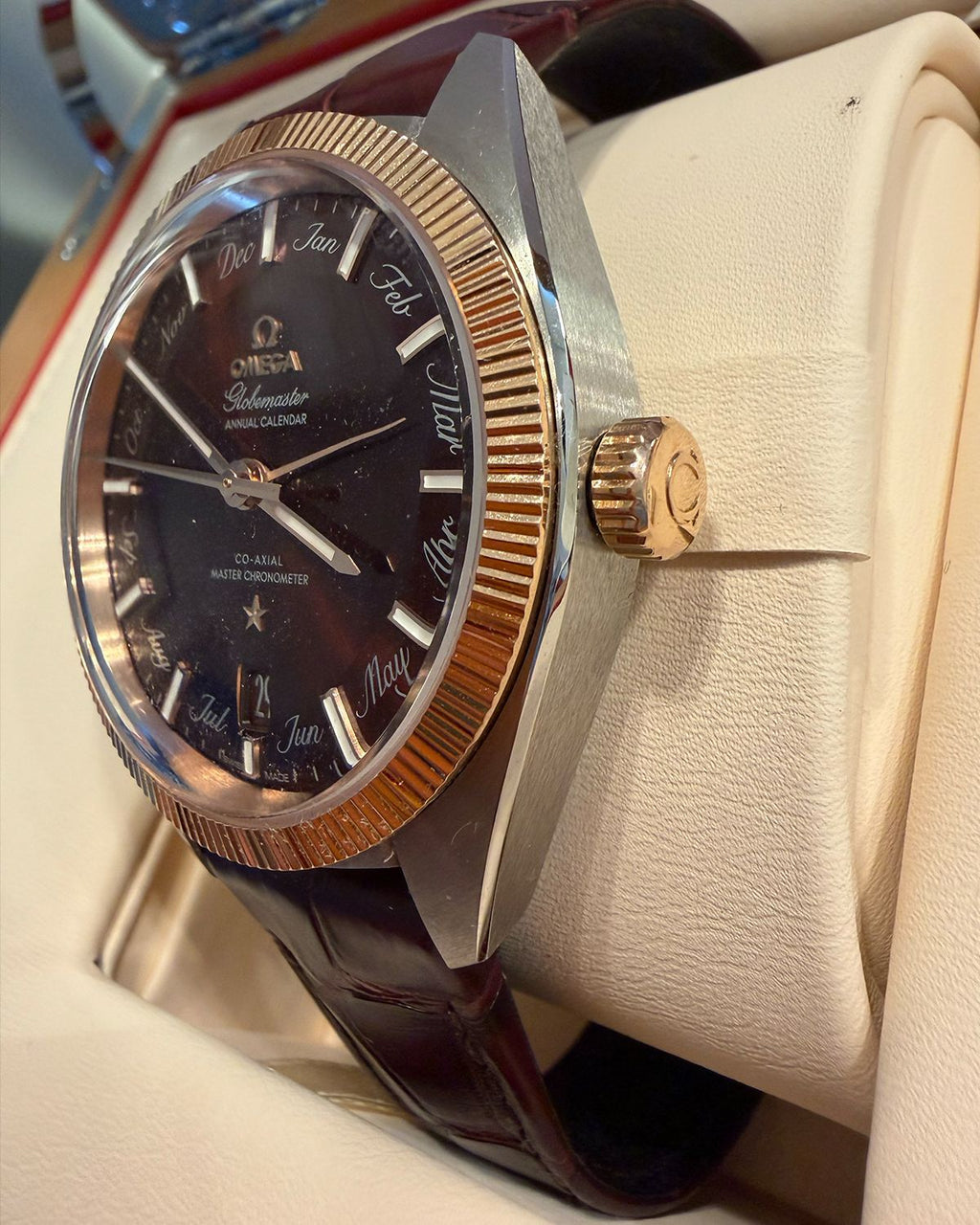 Omega 130.23.41.22.11.001