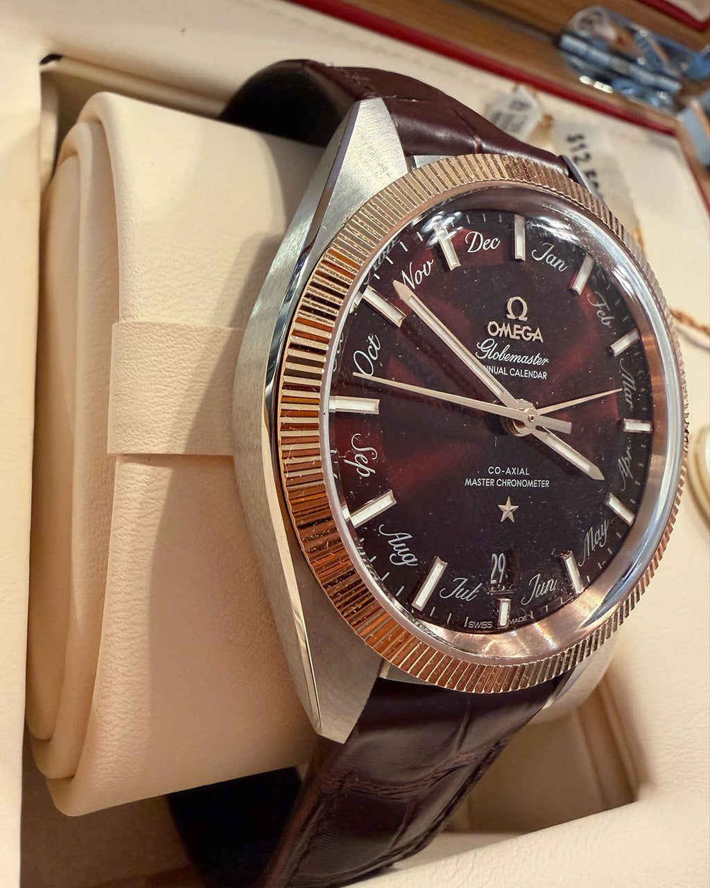 Omega 130.23.41.22.11.001