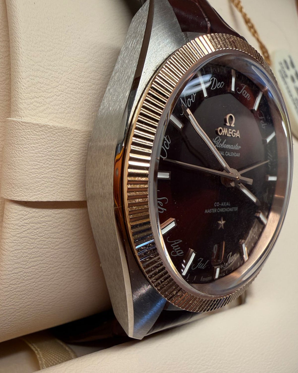 Omega 130.23.41.22.11.001