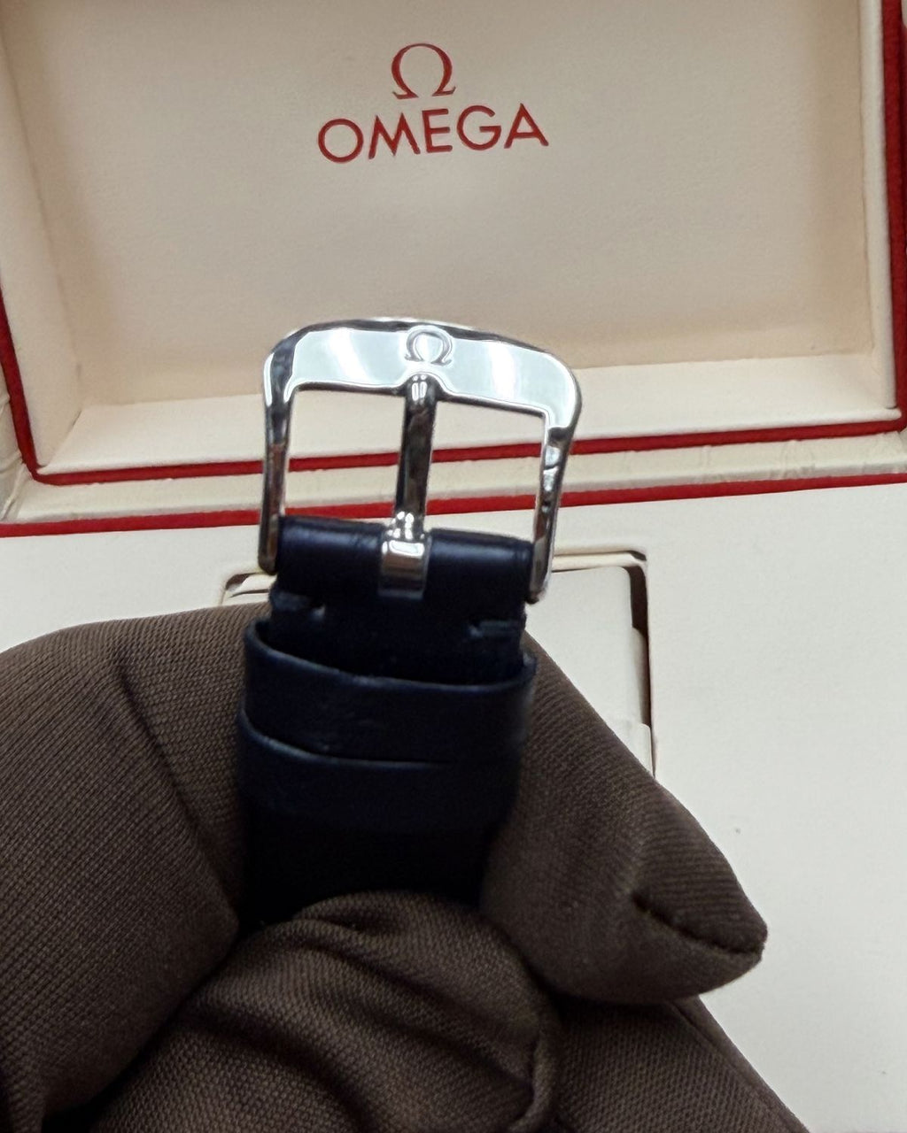 Omega 131.28.29.20.99.003