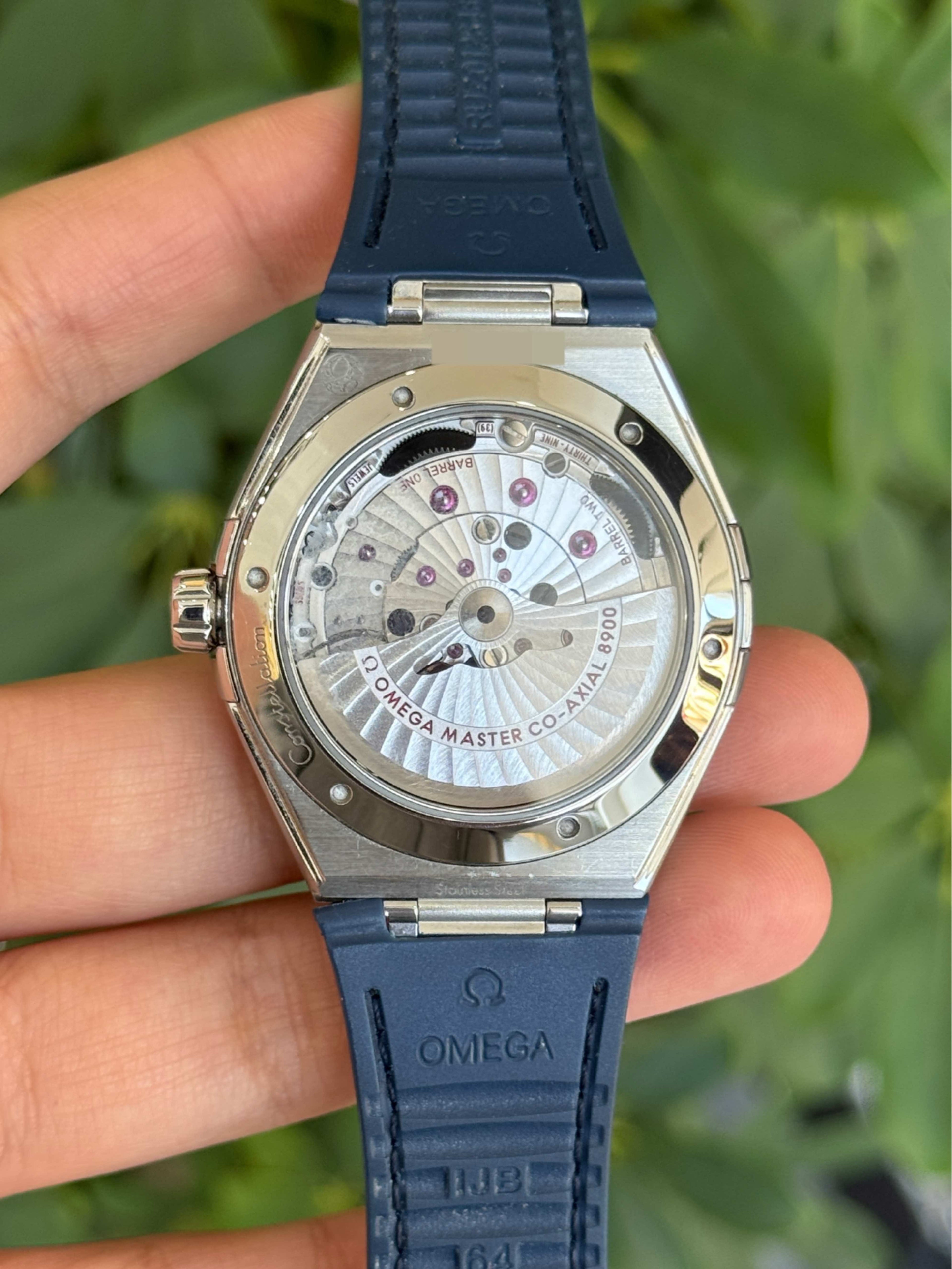 Omega 131.33.41.21.03.001