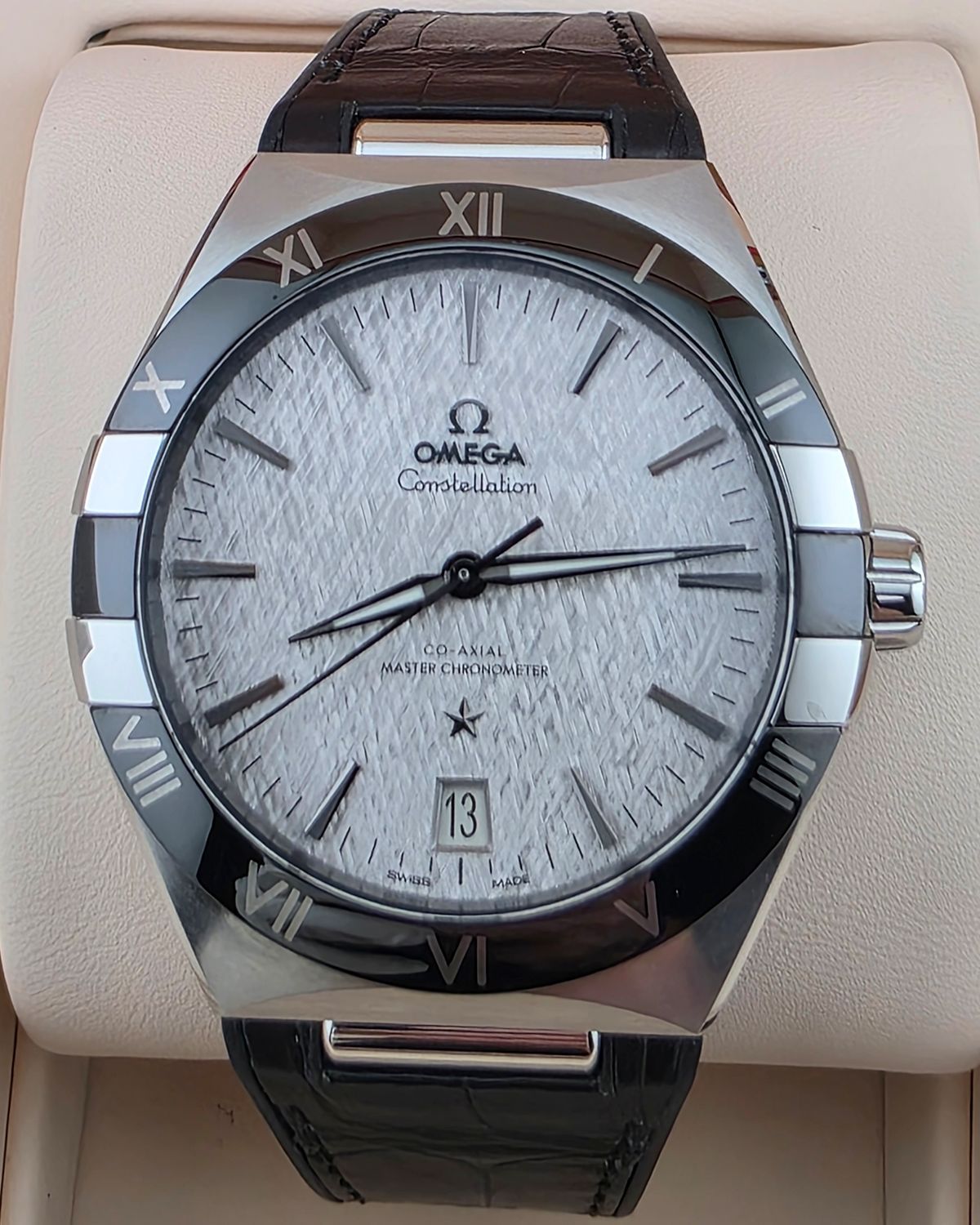 Omega 131.33.41.21.06.001
