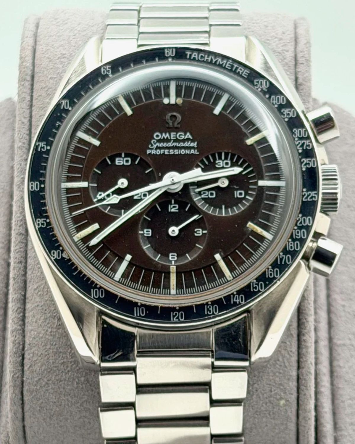 Omega 145.012