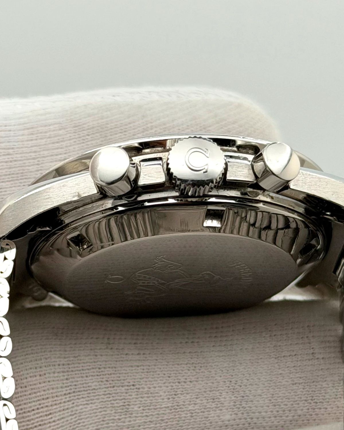 Omega 145.012