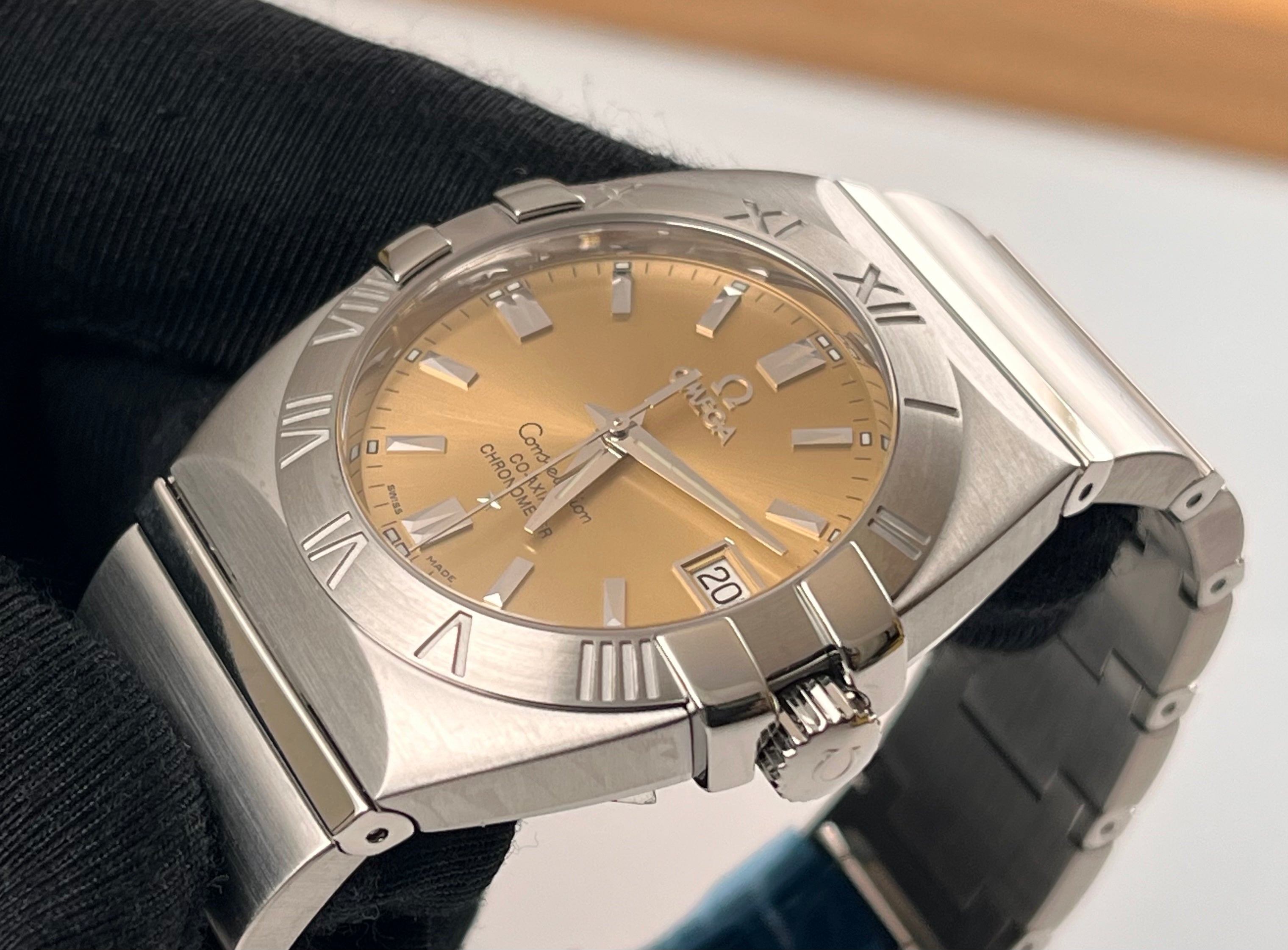 Omega 1501.10.00