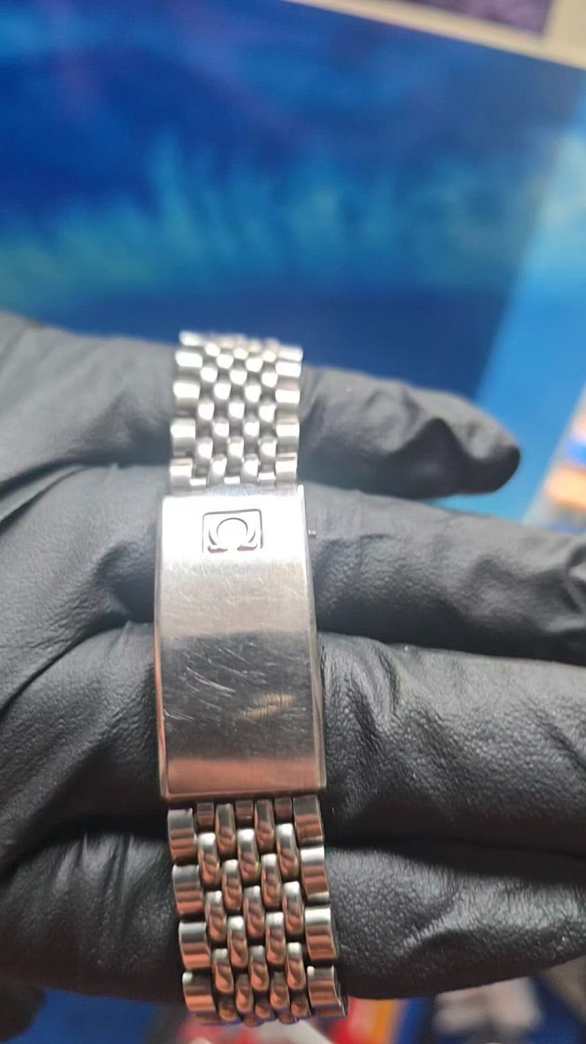 Omega 166.032