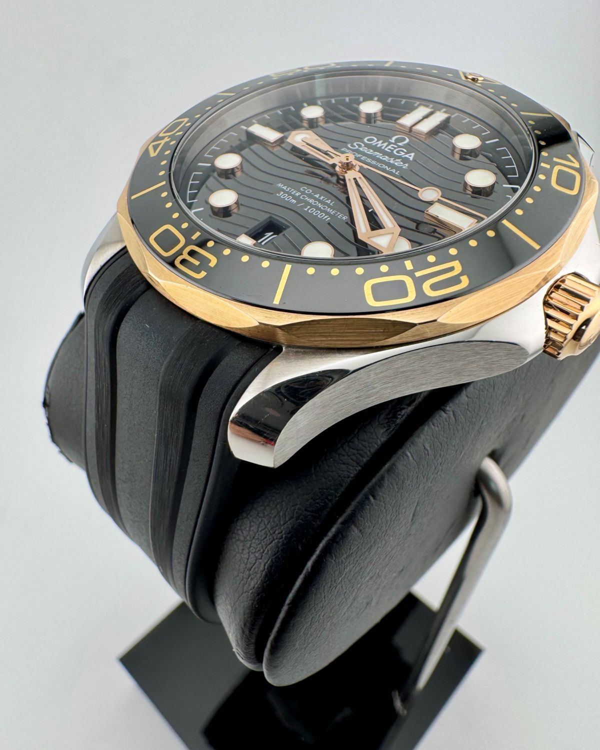 Omega 210.20.42.20.01.001