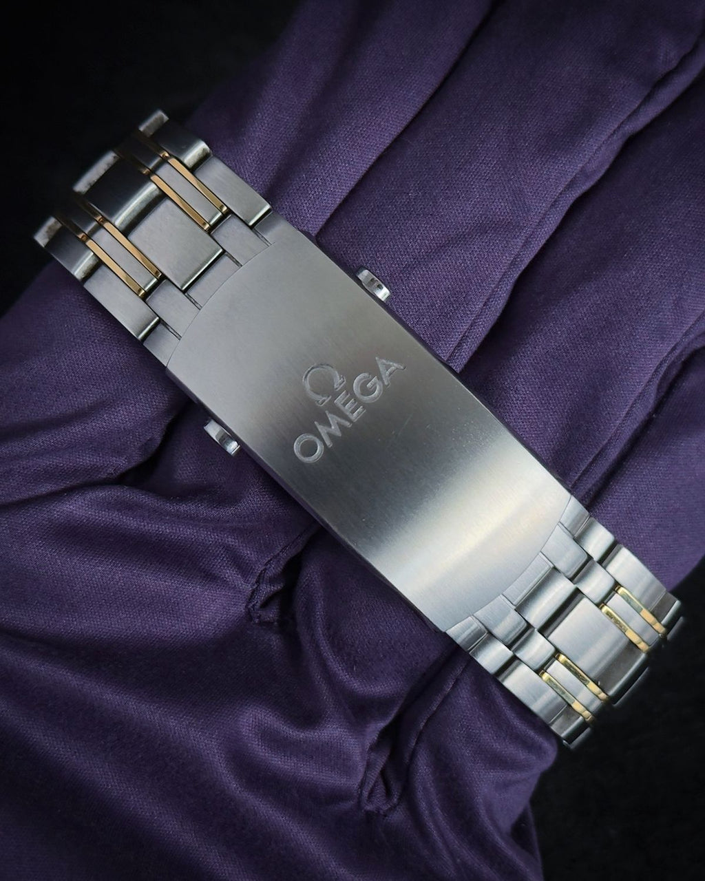 Omega 210.20.42.20.03.001