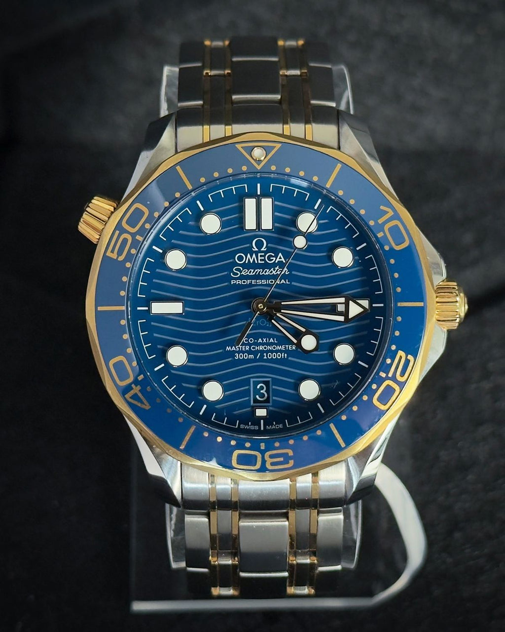 Omega 210.20.42.20.03.001