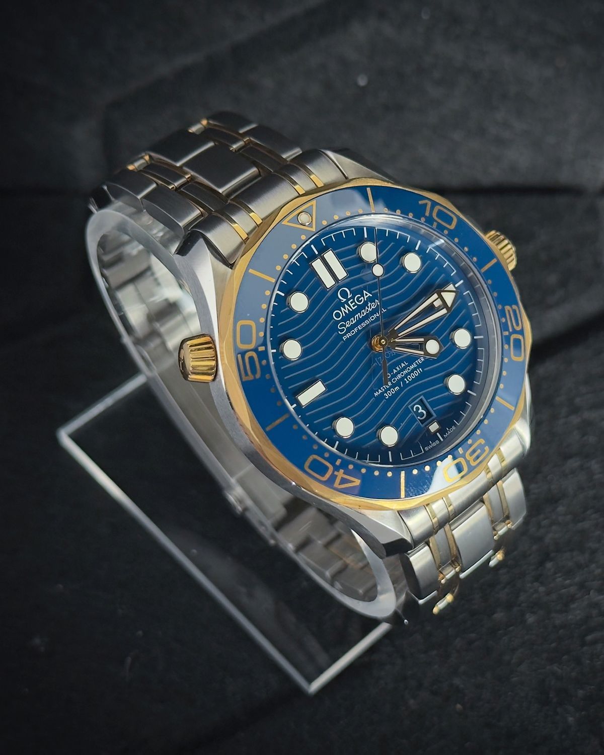 Omega 210.20.42.20.03.001