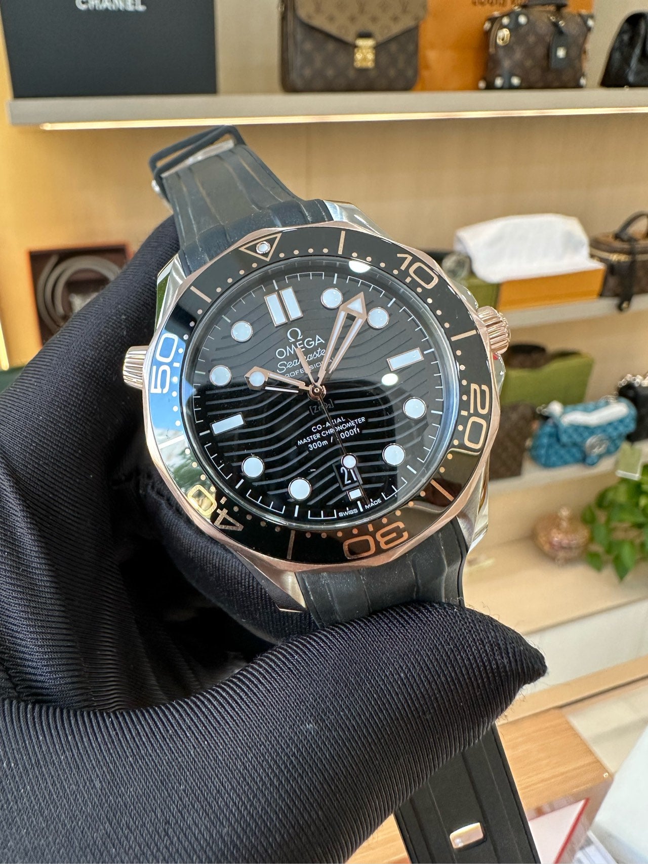 Omega 210.22.42.20.01.002
