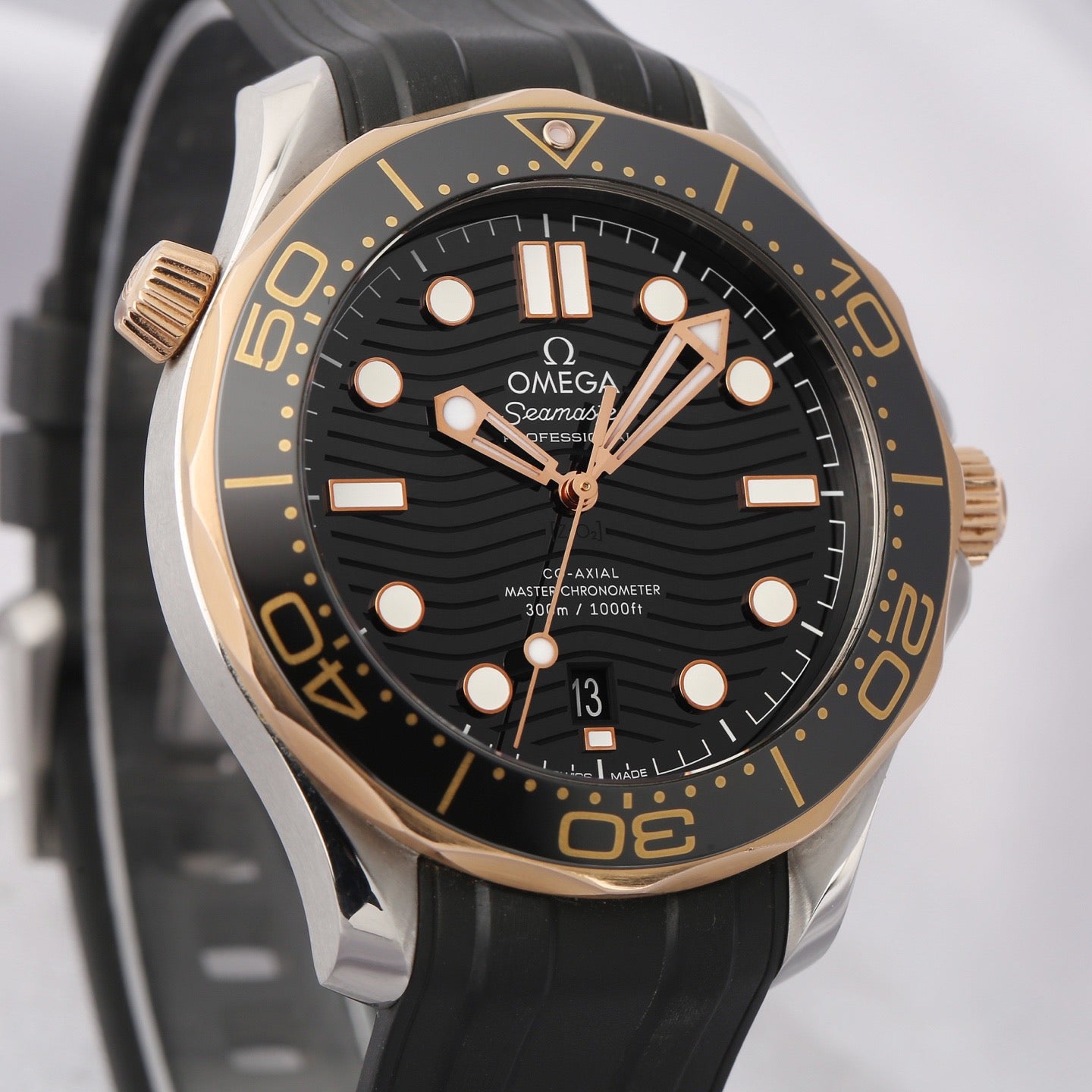 Omega 210.22.42.20.01.002