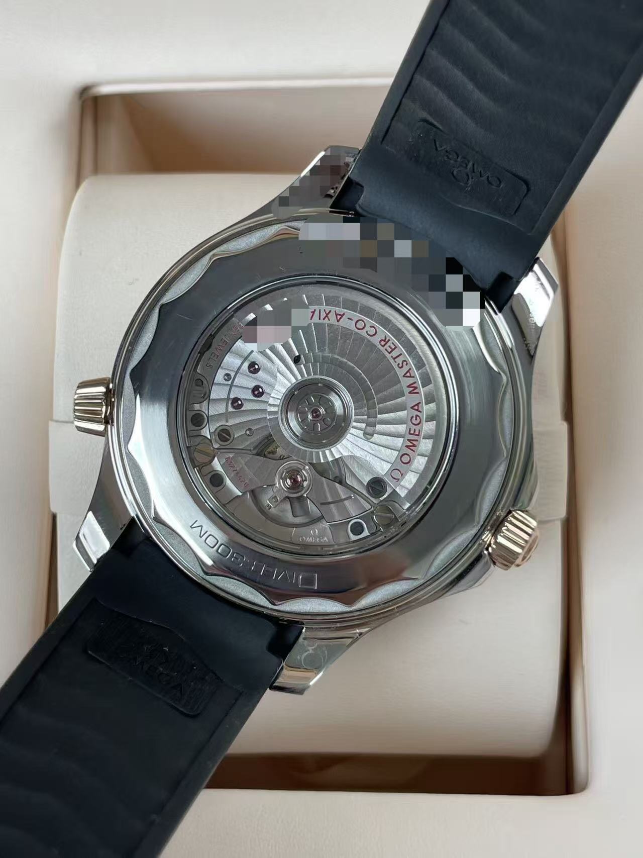 Omega 210.22.42.20.01.002