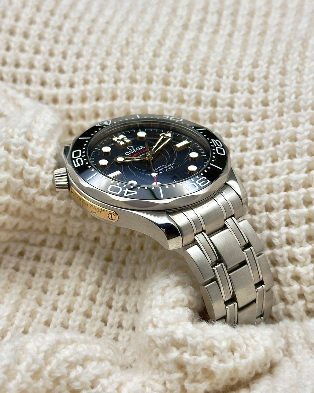Omega 210.22.42.20.01.004