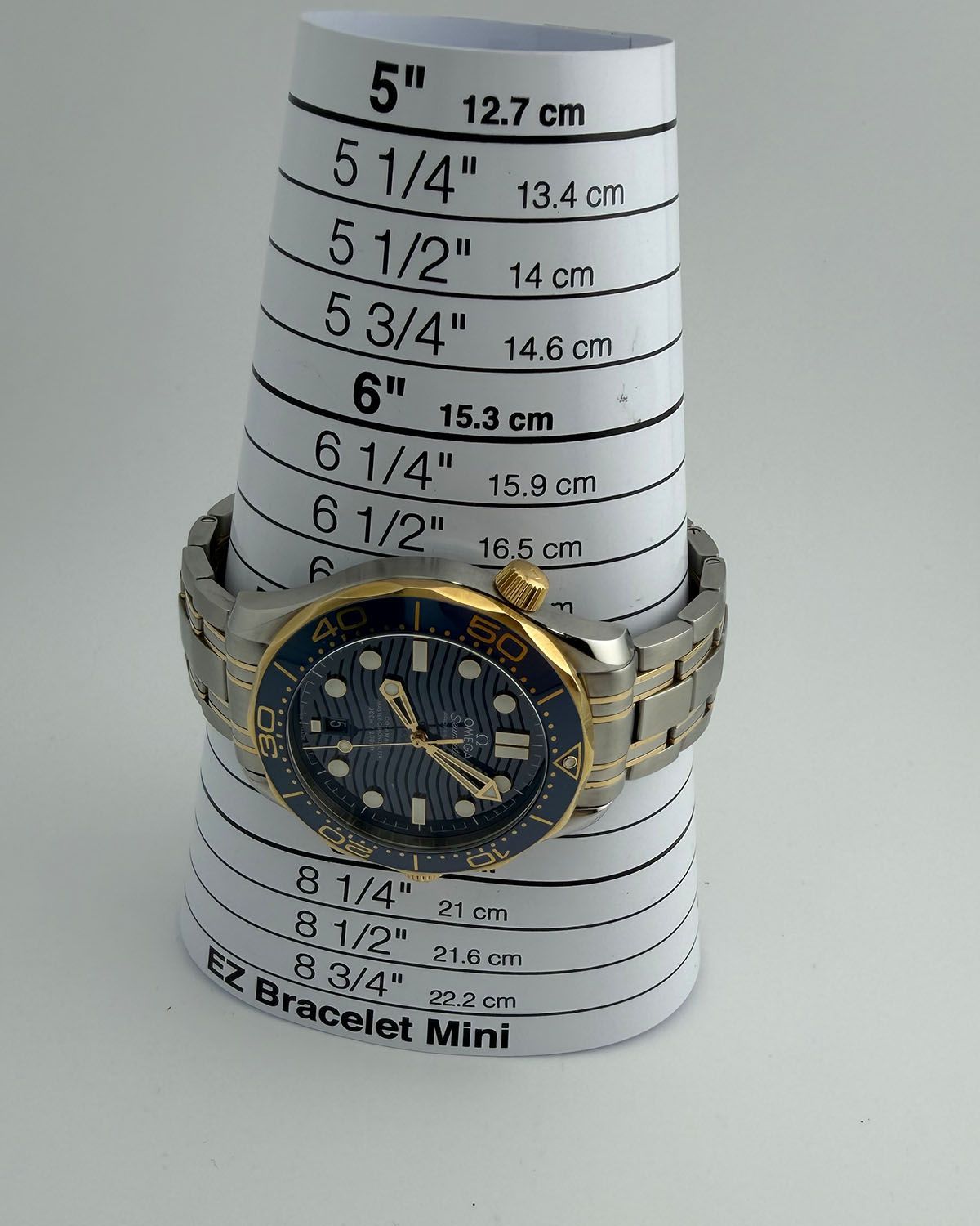 Omega 210.22.42.20.03.001