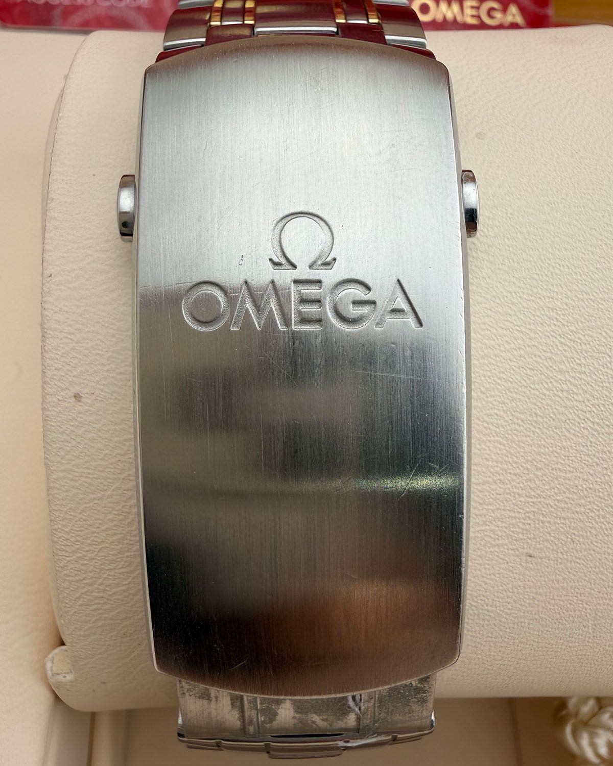 Omega 210.22.42.20.03.001