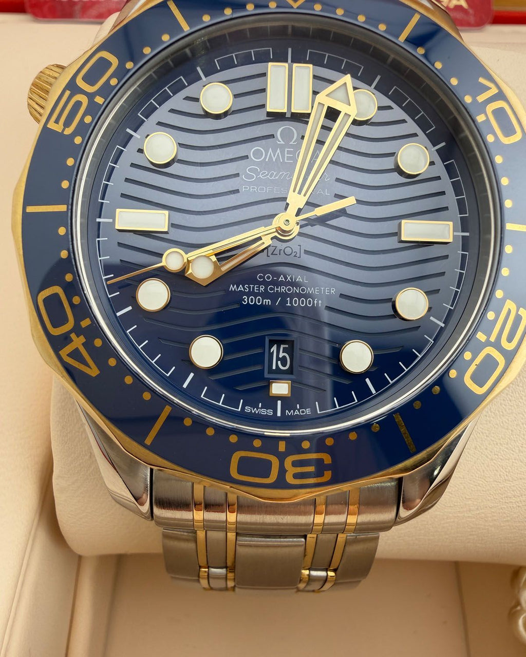 Omega 210.22.42.20.03.001