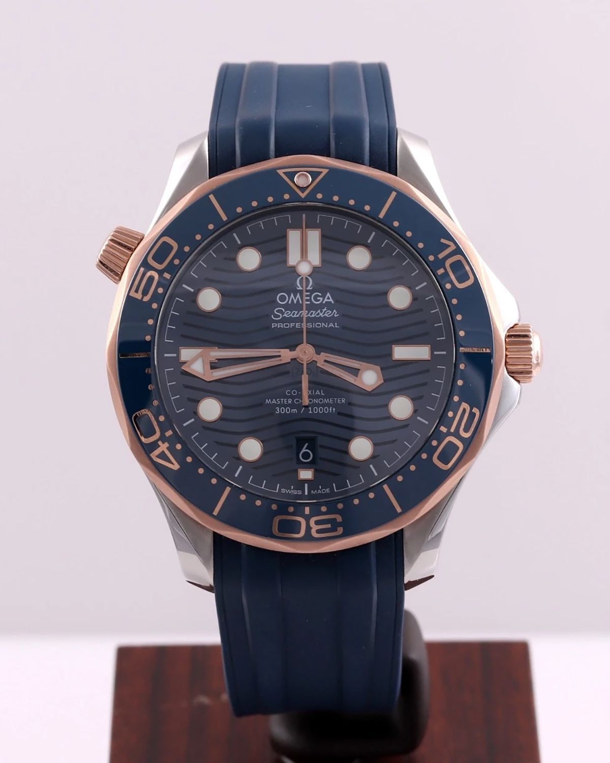 Omega 210.22.42.20.03.002