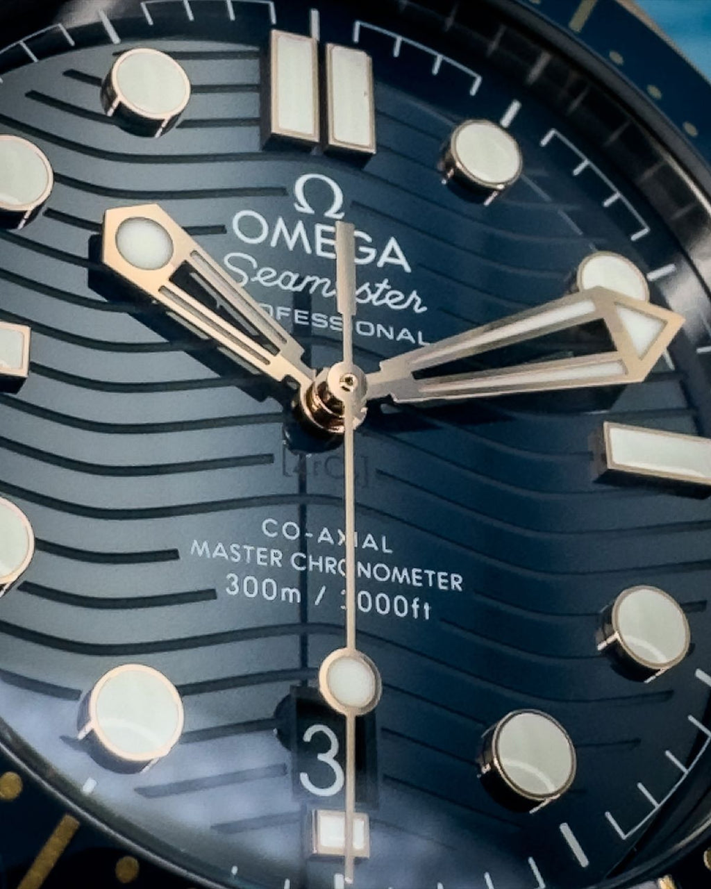 Omega 210.22.42.20.03.002