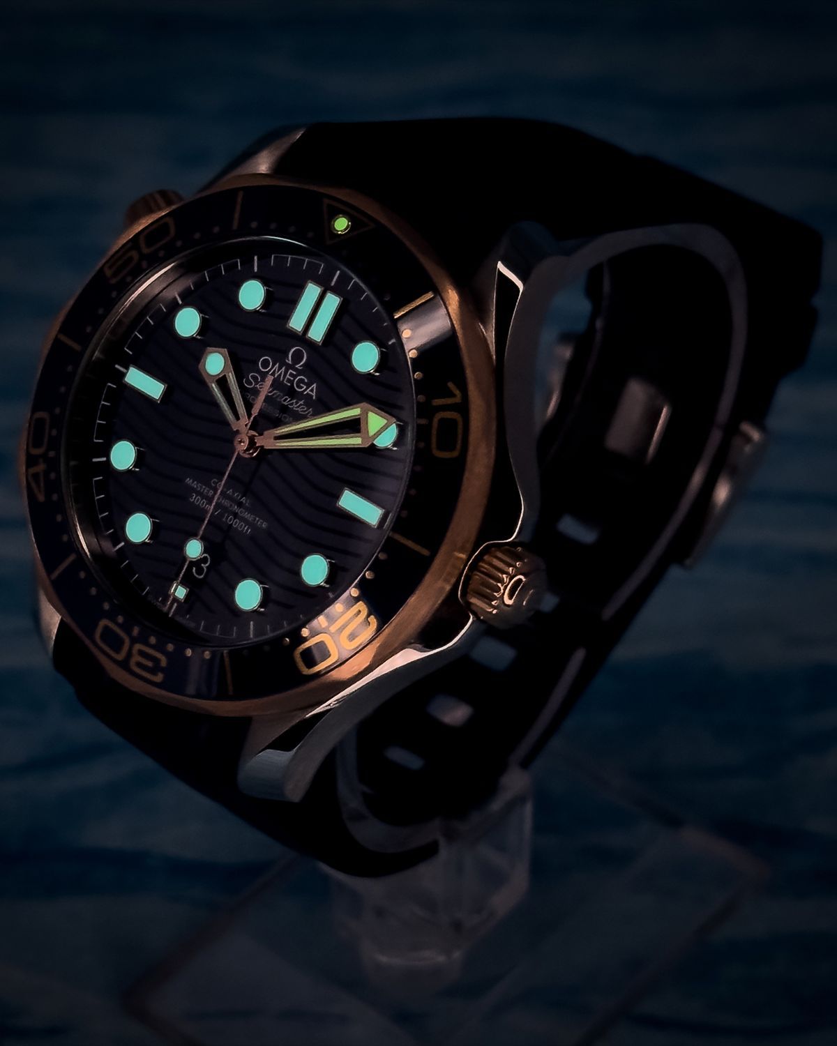 Omega 210.22.42.20.03.002