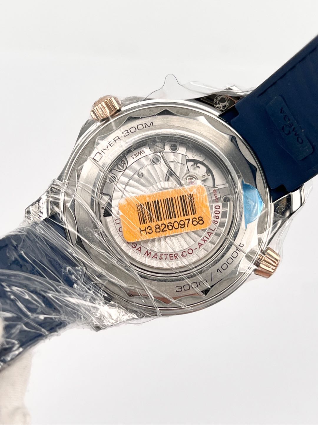 Omega 210.22.42.20.03.002