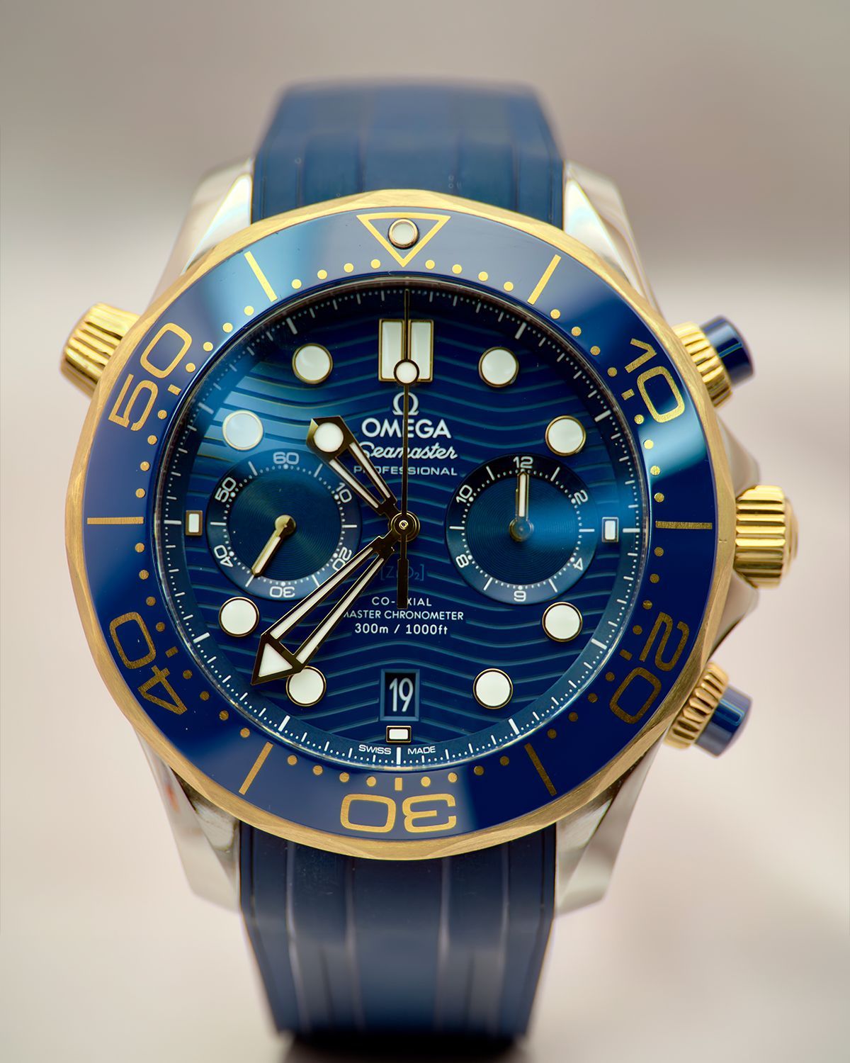 Omega 210.22.44.51.03.001