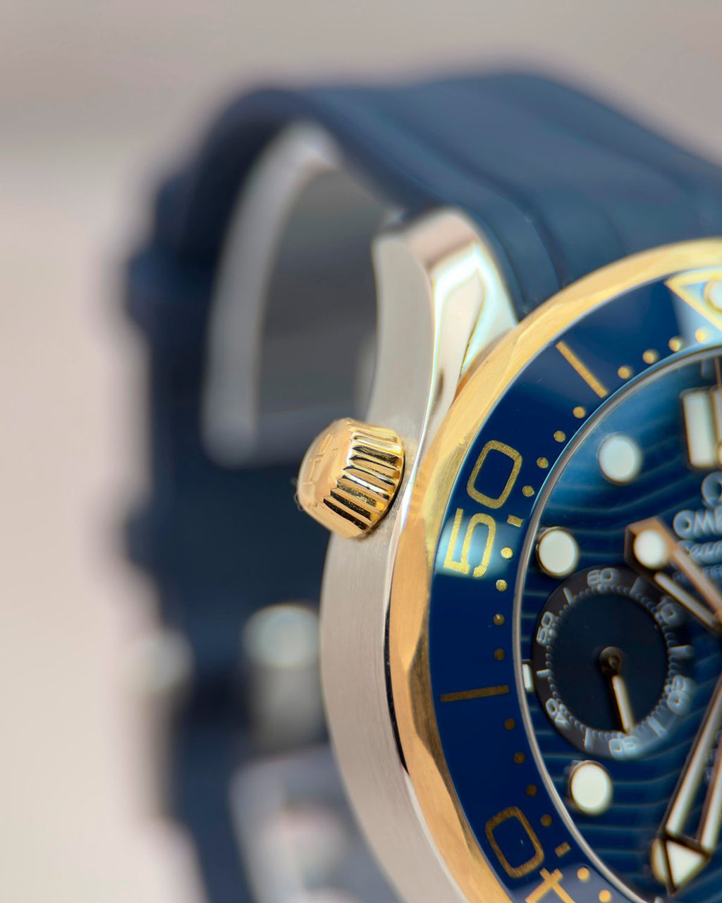 Omega 210.22.44.51.03.001