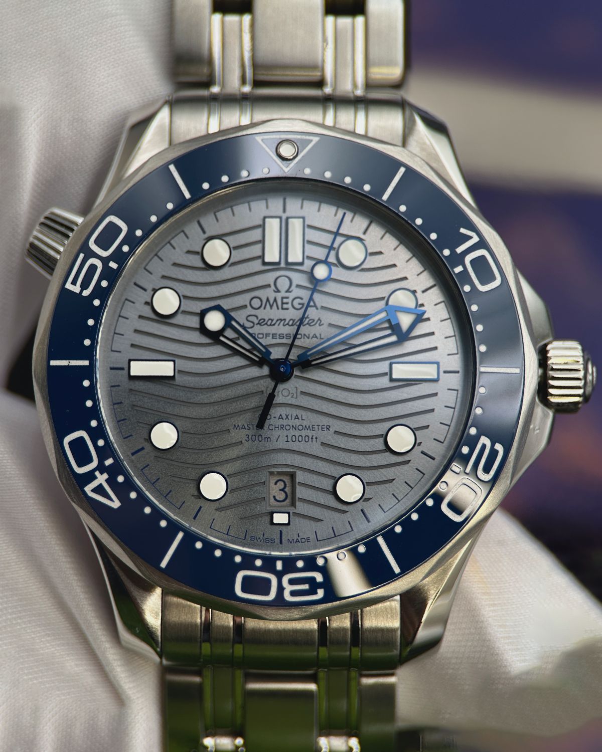 Omega 210.30.42.20.006.001