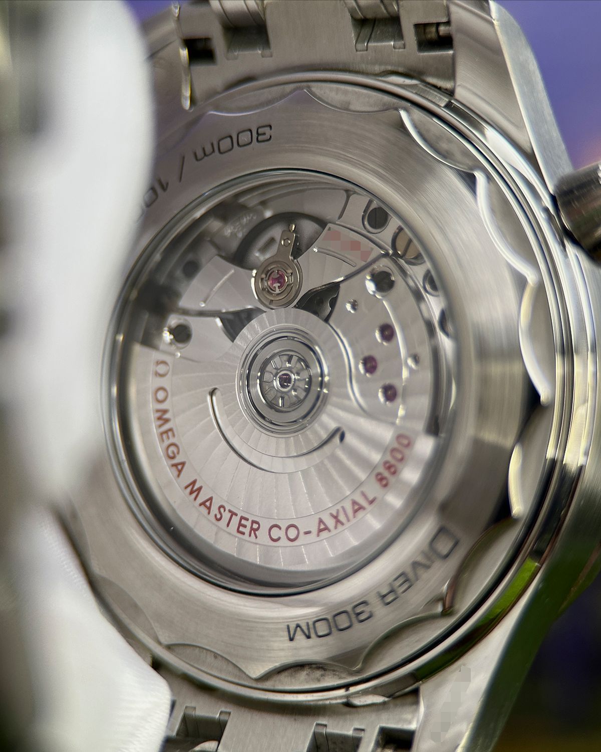 Omega 210.30.42.20.006.001