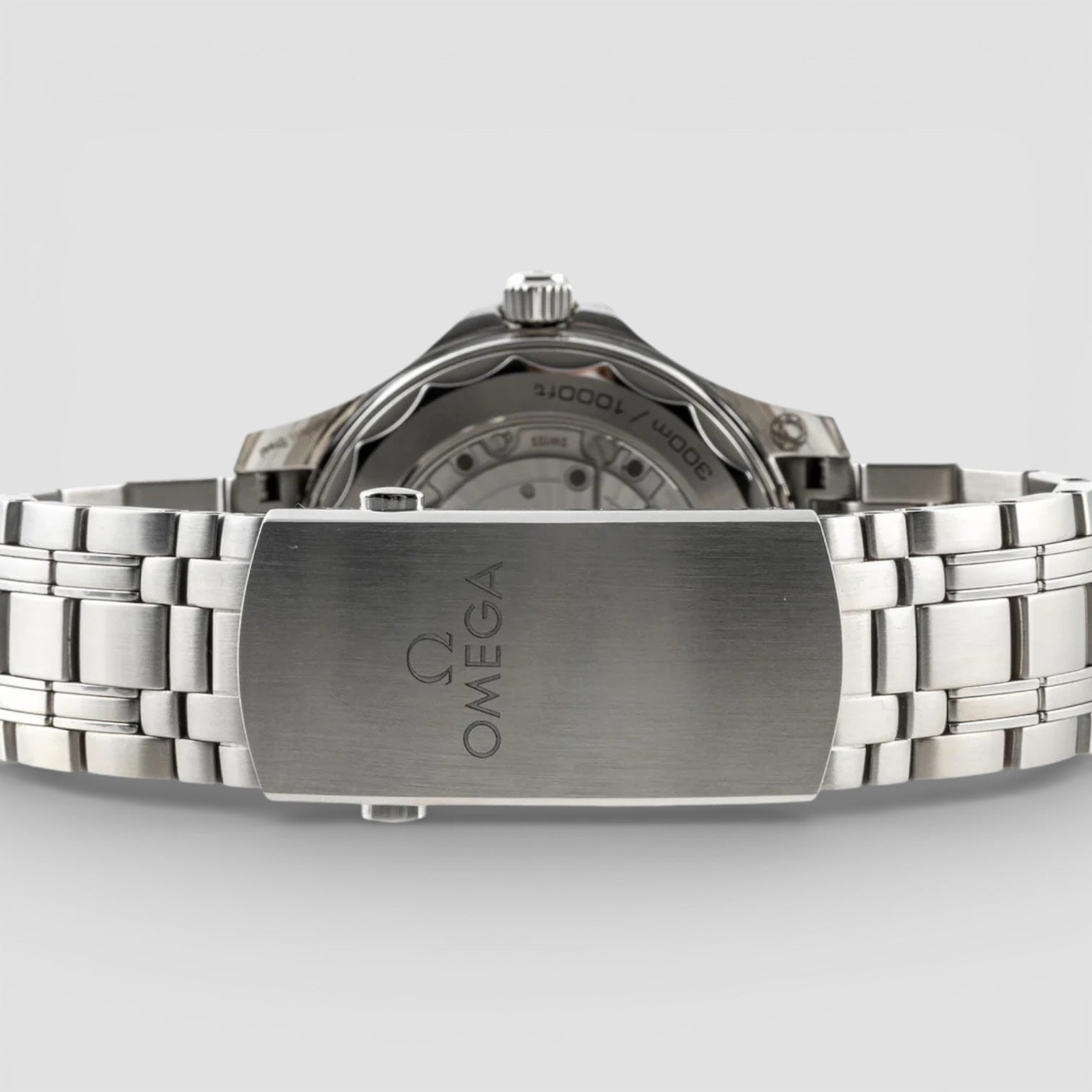 Omega 210.30.42.20.01.001