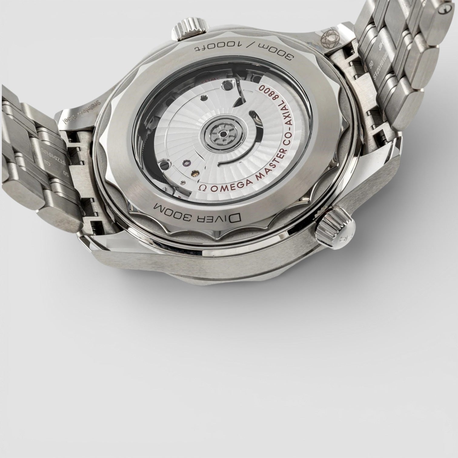 Omega 210.30.42.20.01.001