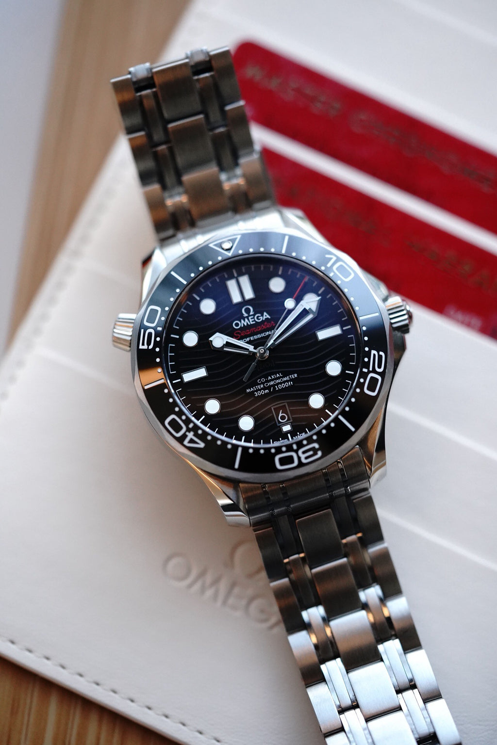 Omega 210.30.42.20.01.001