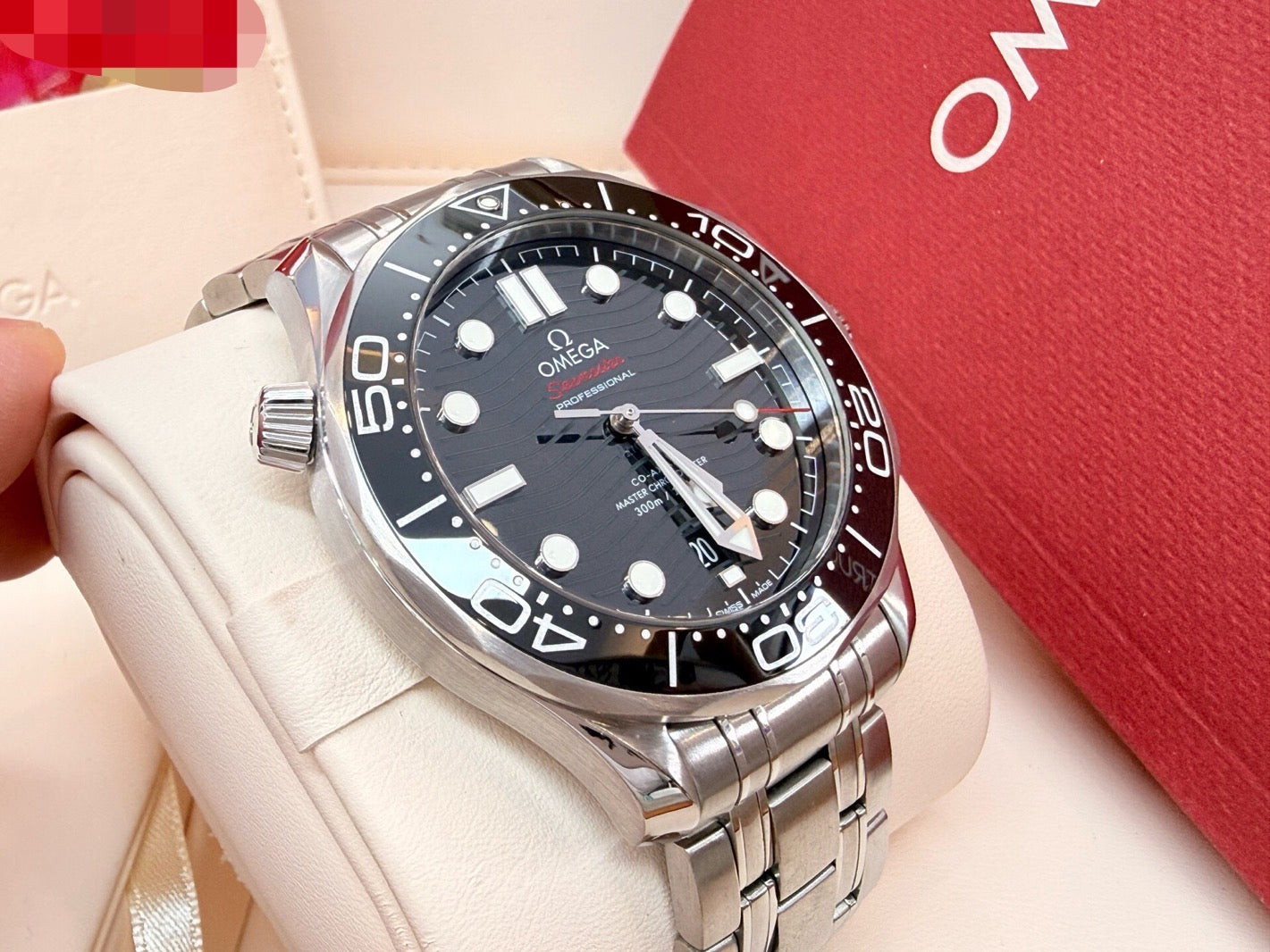 Omega 210.30.42.20.01.001