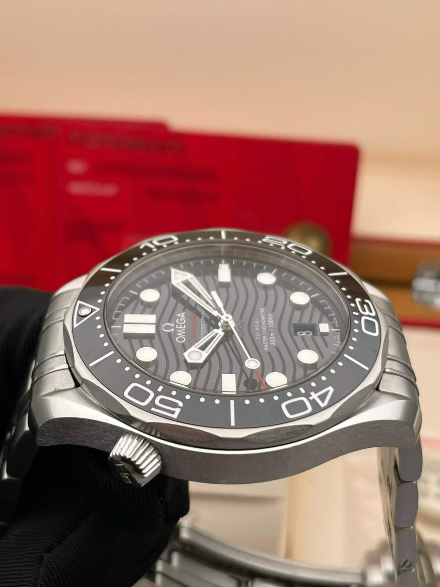 Omega 210.30.42.20.01.001