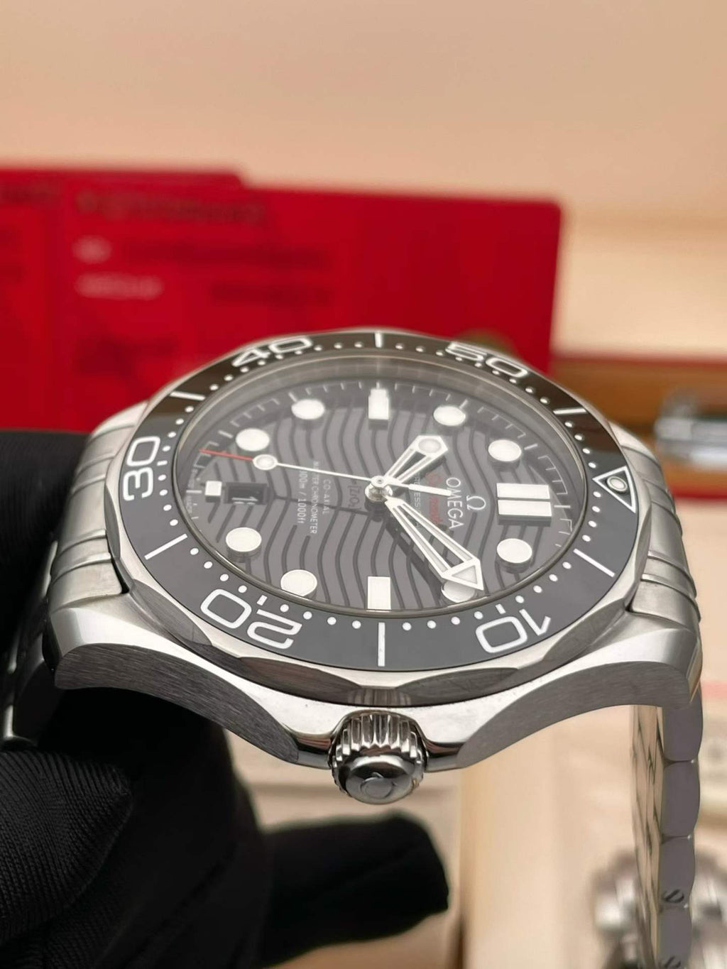 Omega 210.30.42.20.01.001