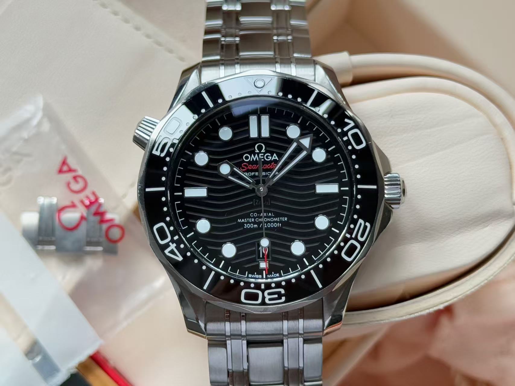 Omega 210.30.42.20.01.001