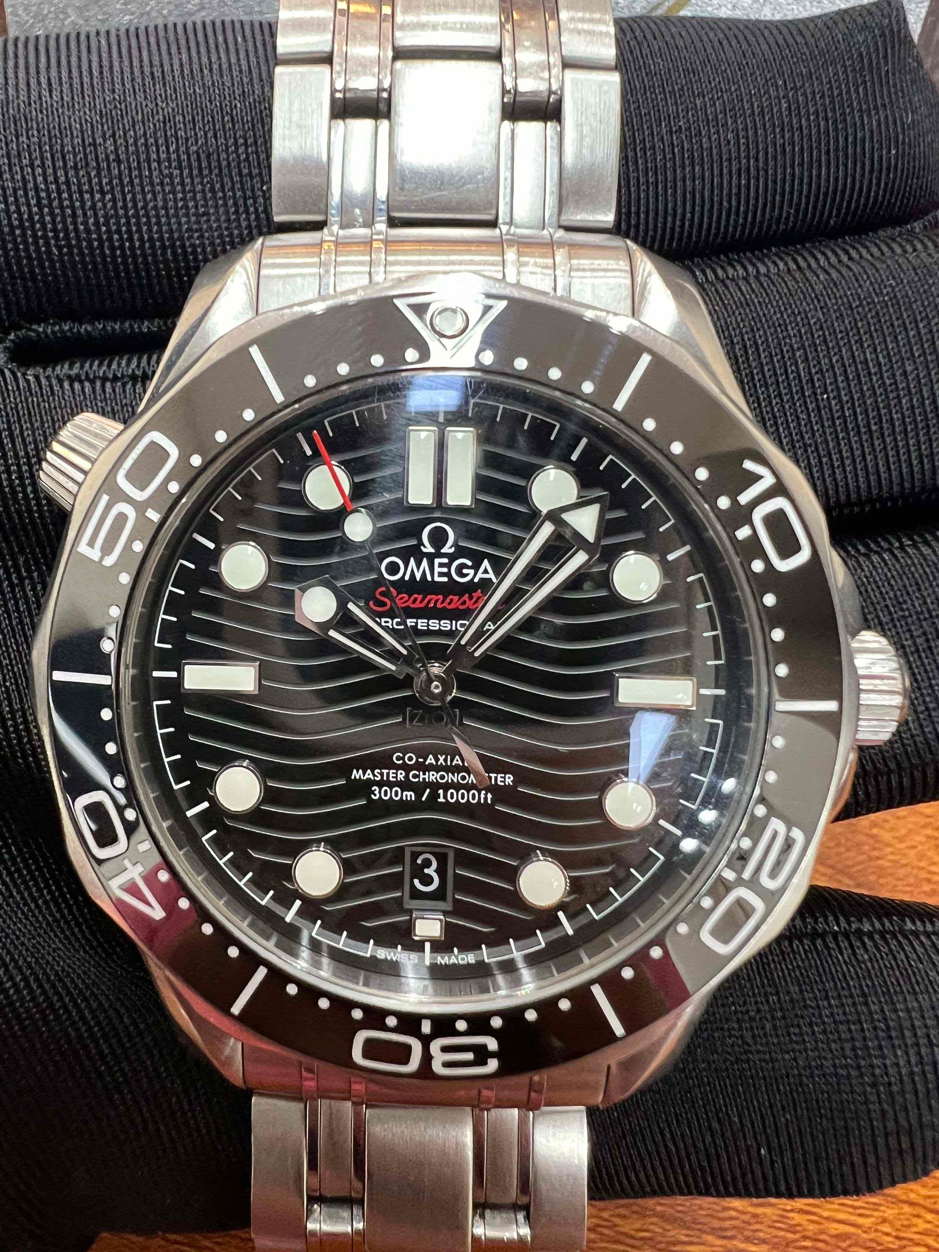 Omega 210.30.42.20.01.001