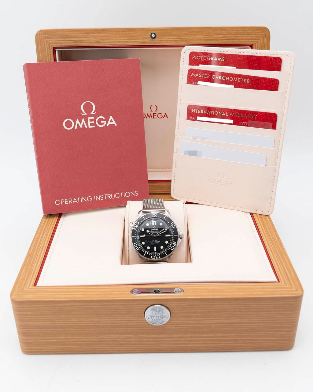 Omega 210.30.42.20.01.010