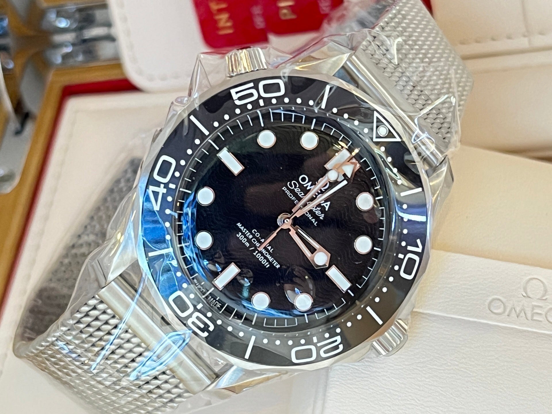 Omega 210.30.42.20.01.010