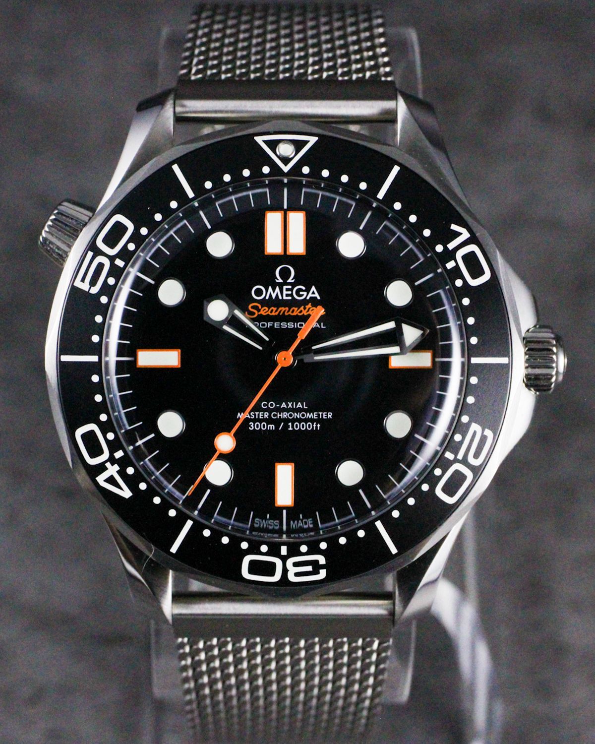 Omega 210.30.42.20.01.018
