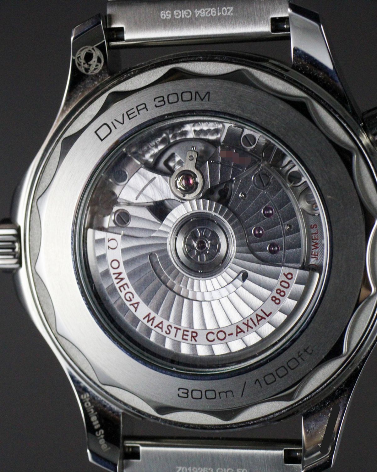 Omega 210.30.42.20.01.018
