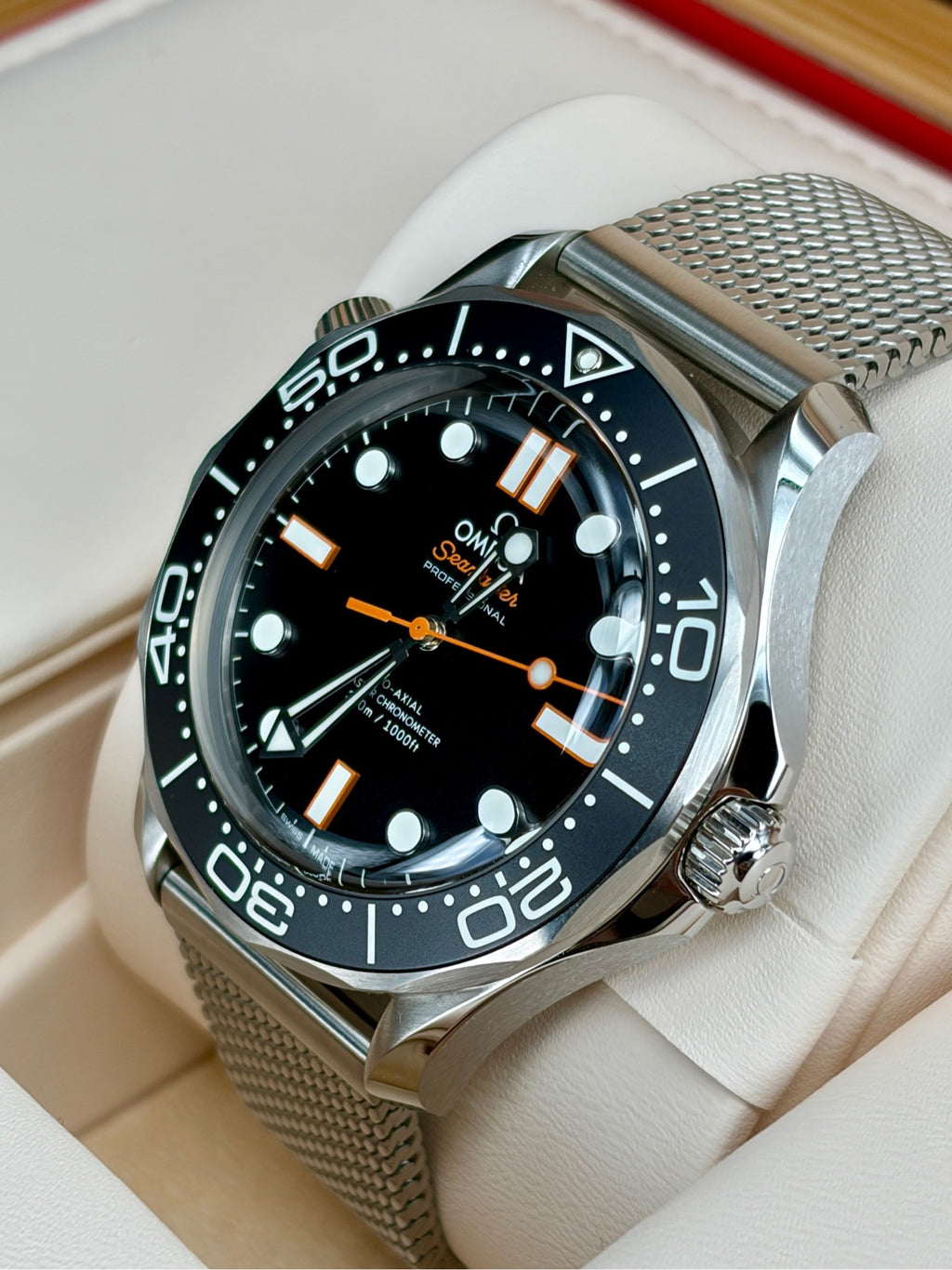 Omega 210.30.42.20.01.018